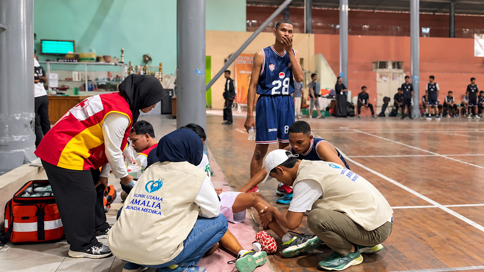 Tim medis Cilacap Klinik Amalia Bunda Medika dalam Smanti Basketball Tournament 2026