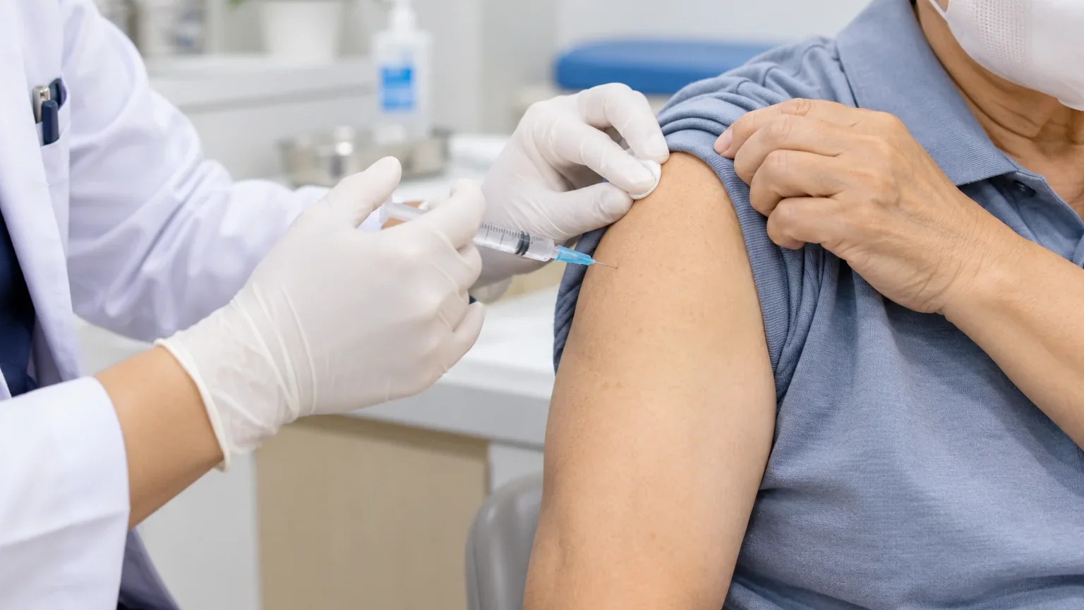 Vaksin influenza untuk dewasa dan lansia di Cilacap
